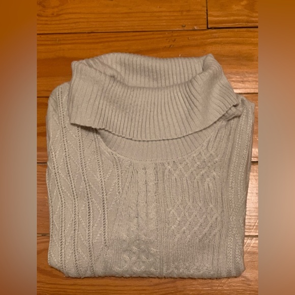 Women’s by artisan Cowl Neck Sweater 2X - Picture 5 of 7